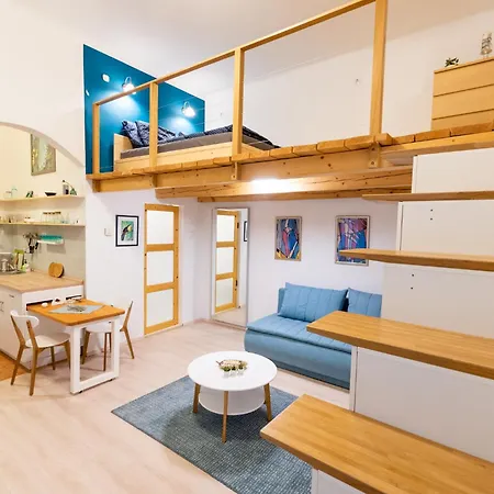 Blue & Wood Loft In Soul Daire *