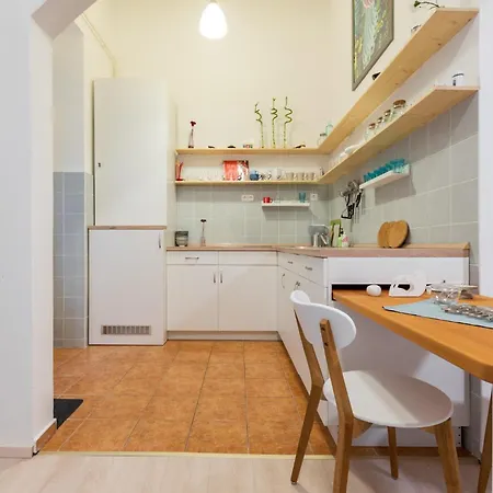 Blue & Wood Loft In Soul