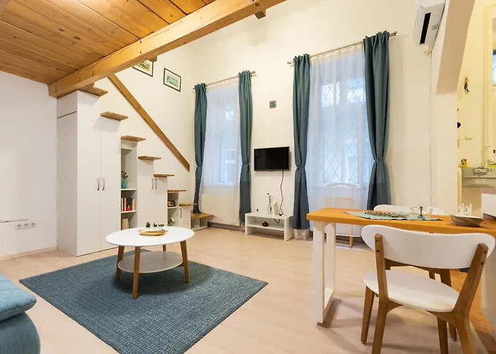 Blue & Wood Loft In Soul