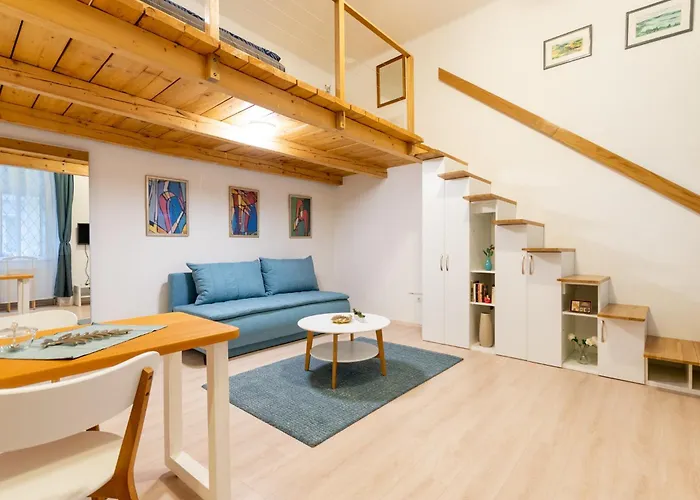 Blue & Wood Loft In Soul * Budapeszt